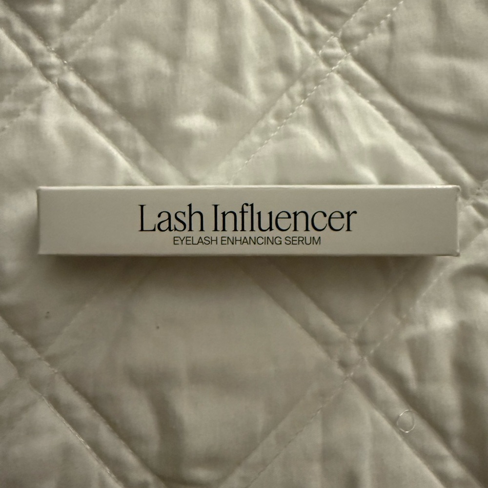 LASH INFLUENCER by BEAUTY SOCIETY